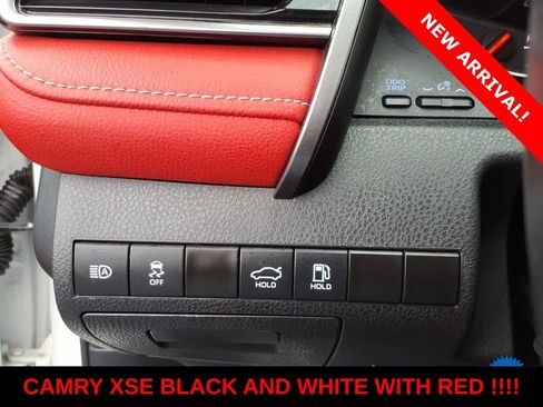 Used 2023 Toyota Camry XSE FWD image 17
