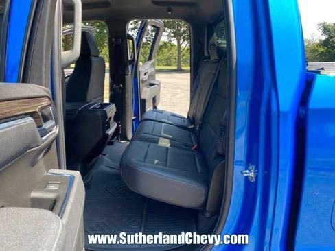 Used 2025 Chevrolet Silverado 1500 LT w/ Z71 Off-Road Package AWD/4WD image 43
