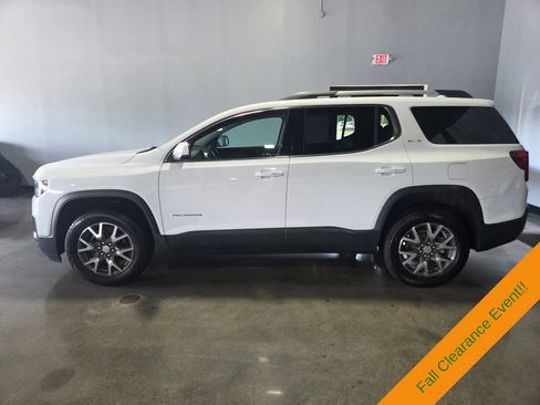Used 2023 GMC Acadia SLE w/ Driver Convenience Package FWD image 5