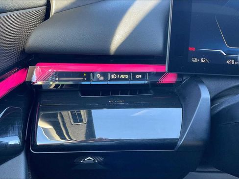 Used 2024 BMW i5 eDrive40i w/ Premium Package image 37