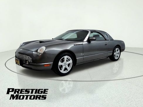 Used 2003 Ford Thunderbird RWD image 3