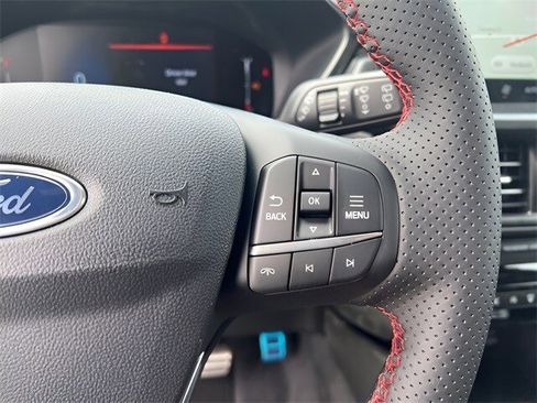 Used 2024 Ford Escape ST-Line w/ Tech Pack #1 image 39