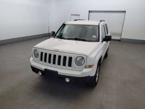 Used 2015 Jeep Patriot Sport AWD/4WD image 15