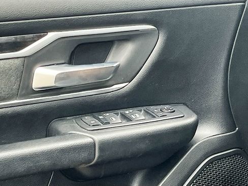 Used 2021 RAM 1500 Big Horn AWD/4WD image 18