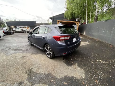 Used 2017 Subaru Impreza 2.0i Sport w/ Popular Package #4 AWD/4WD image 4