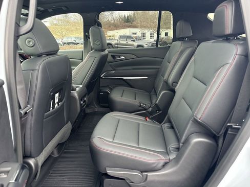 New 2026 Chevrolet Traverse Z71 w/ Enhanced Driving Package AWD/4WD image 27