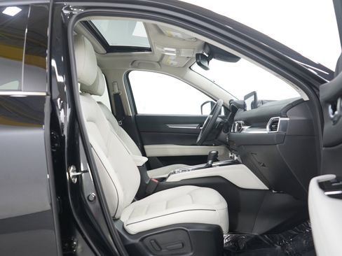 Certified 2025 MAZDA CX-5 AWD 2.5 S w/ Premium Plus Pkg image 11