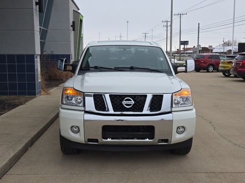 Used 2013 Nissan Titan SL w/ DVD Pkg image 3