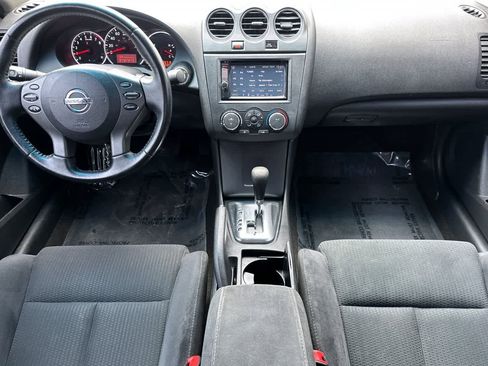 Used 2012 Nissan Altima 3.5 SR image 3