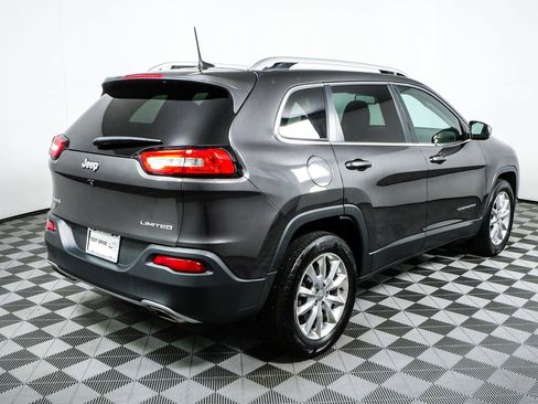 Used 2016 Jeep Cherokee Limited AWD/4WD image 3