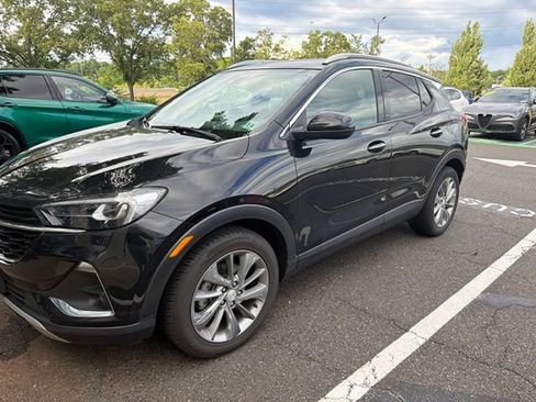 Used 2023 Buick Encore GX Essence w/ Experience Buick Package FWD image 11