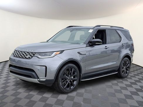 New 2026 Land Rover Discovery S AWD/4WD image 1