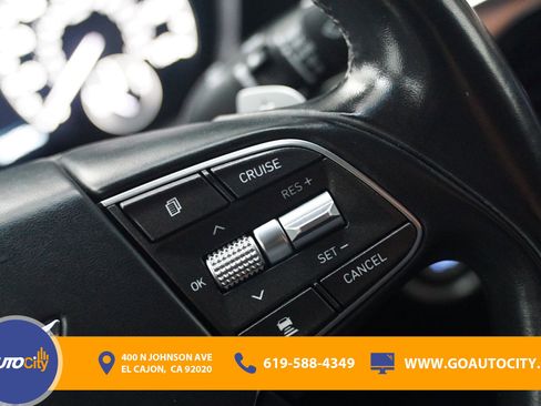 Used 2017 Genesis G90 3.3T Premium image 23