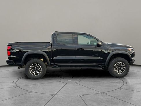 Used 2024 Chevrolet Colorado ZR2 AWD/4WD image 7