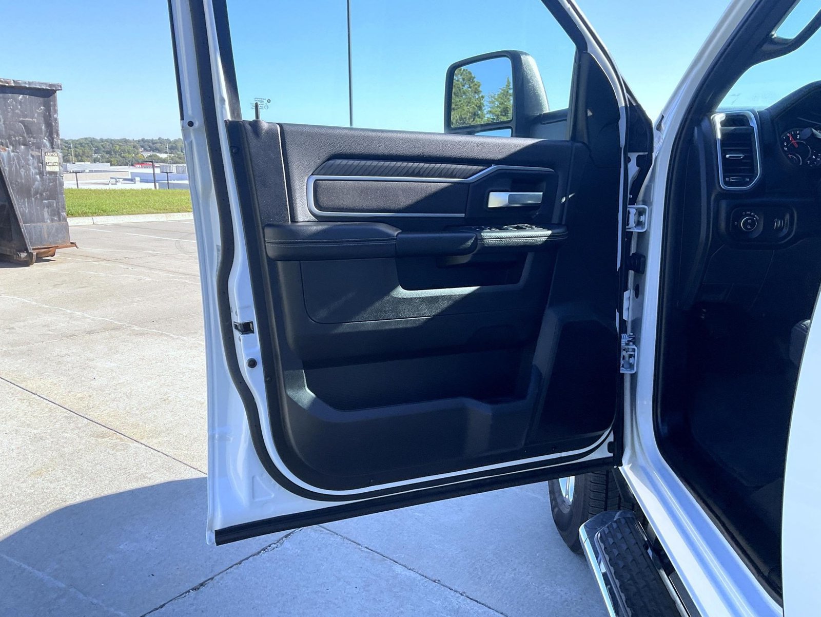 Used 2026 RAM 2500 Big Horn AWD/4WD image 10