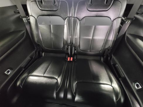 Used 2022 Jeep Grand Cherokee L Limited w/ Luxury Tech Group II AWD/4WD image 25