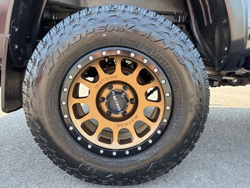 Used 2023 Toyota Tacoma TRD Off-Road image 12