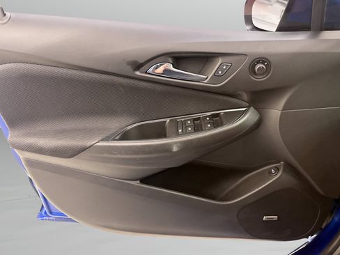 Used 2016 Chevrolet Cruze LT w/ Sun And Sound Package FWD image 28