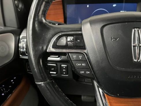 Used 2018 Lincoln Navigator L Reserve AWD/4WD image 29