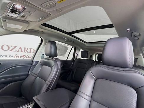 New 2026 Lincoln Aviator 2WD image 23