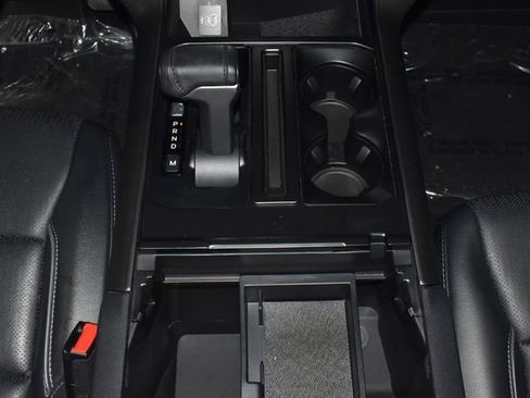 Used 2025 Ford F150 Lariat image 22