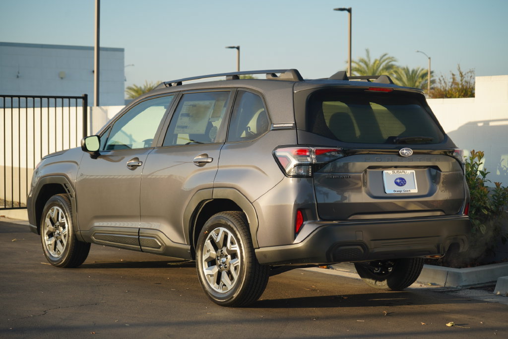New 2026 Subaru Forester Premium AWD/4WD image 5
