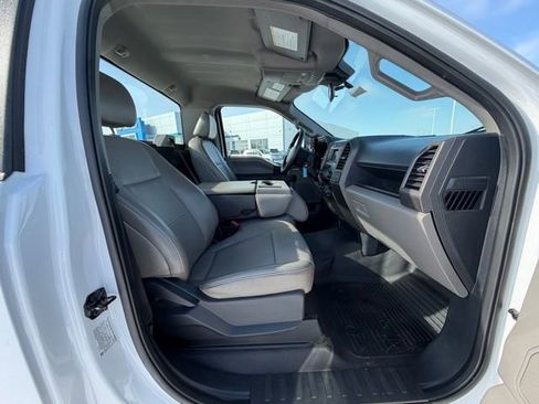 Used 2022 Ford F350 XL w/ Power Equipment Group image 21