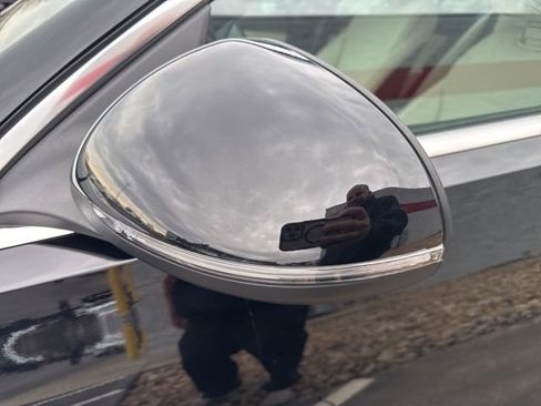 Used 2025 Mercedes-Benz C 300 4MATIC Sedan image 10