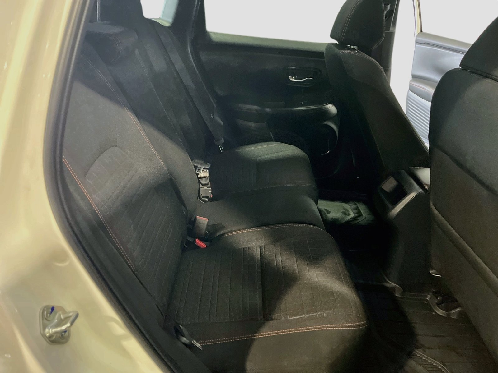 Used 2025 Honda HR-V Sport image 25