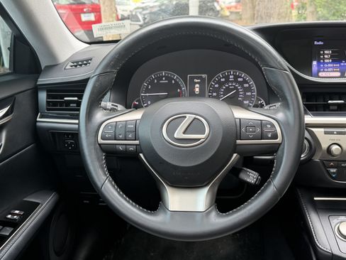 Used 2016 Lexus ES 350 FWD image 33