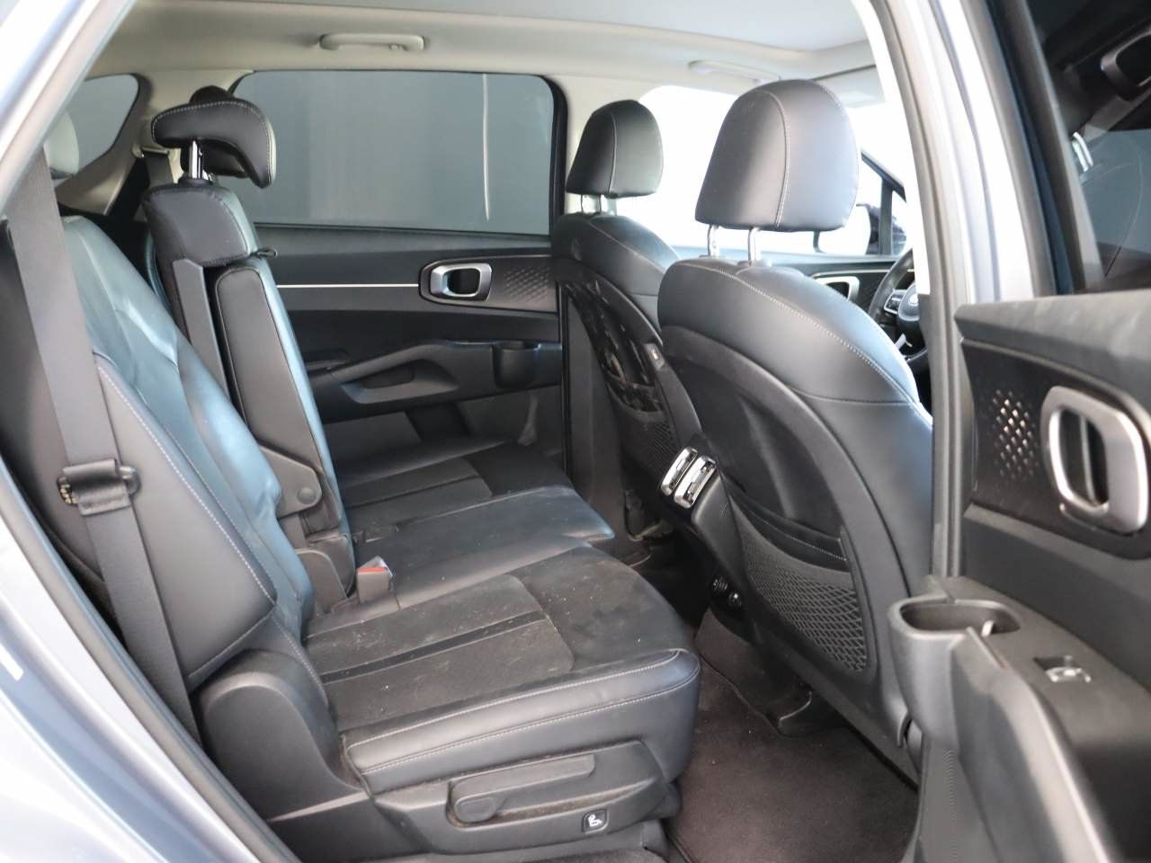 Used 2021 Kia Sorento S w/ Panoramic Sunroof Package AWD/4WD image 19