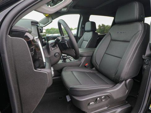 New 2025 GMC Sierra 1500 Denali w/ Denali Reserve Package image 15