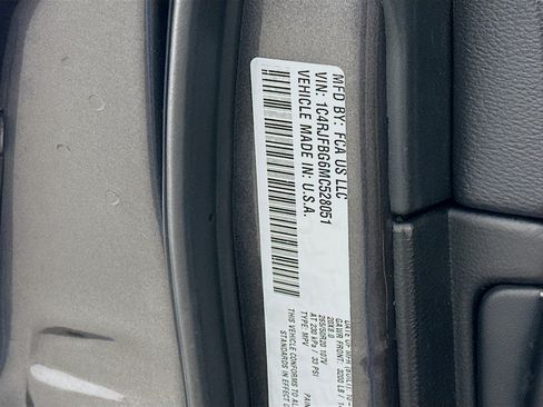 Used 2021 Jeep Grand Cherokee Limited w/ Quick Order Package 28K 80th image 12