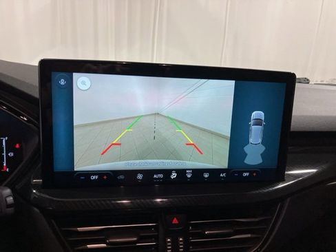 Used 2023 Ford Escape ST-Line w/ Tech Pack #1 image 17