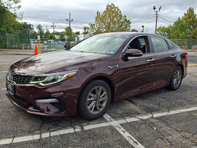Used 2020 Kia Optima LX FWD image 2