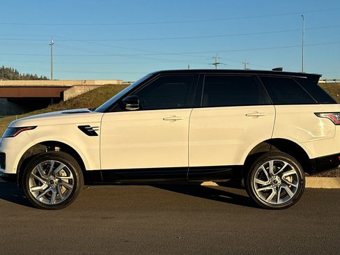 Used 2019 Land Rover Range Rover Sport HSE image 6