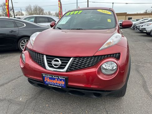 Used 2011 Nissan Juke SV image 4