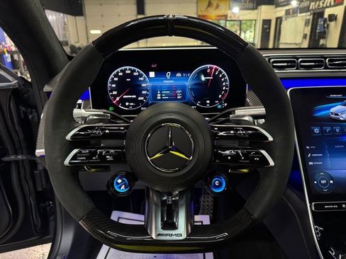 Used 2024 Mercedes-Benz S 63 AMG S image 22