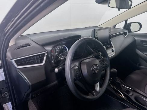 Certified 2022 Toyota Corolla LE image 10