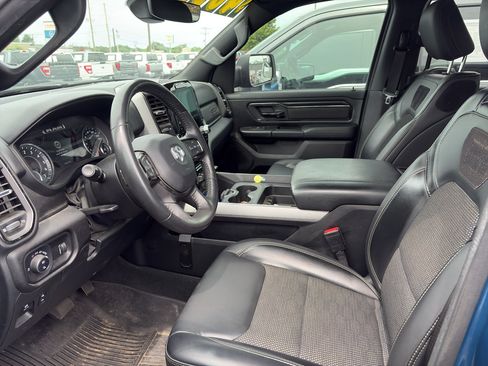 Used 2024 RAM 1500 Big Horn AWD/4WD image 9
