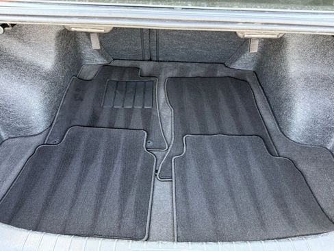 Used 2025 Nissan Altima 2.5 SV image 18