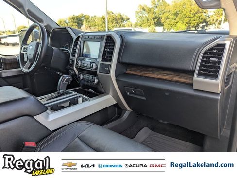 Used 2019 Ford F150 Lariat w/ Equipment Group 502A Luxury image 8
