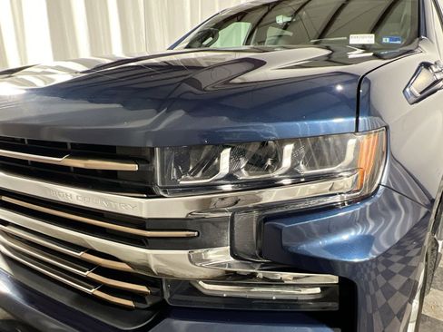 Used 2021 Chevrolet Silverado 1500 High Country w/ Technology Package image 13
