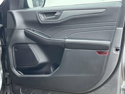 Used 2025 Ford Escape Active FWD image 26