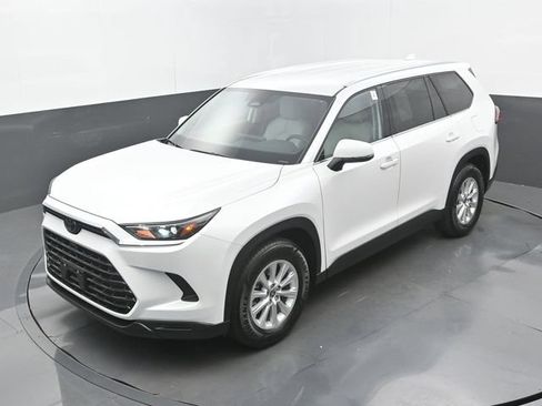 Used 2026 Toyota Grand Highlander FWD image 30