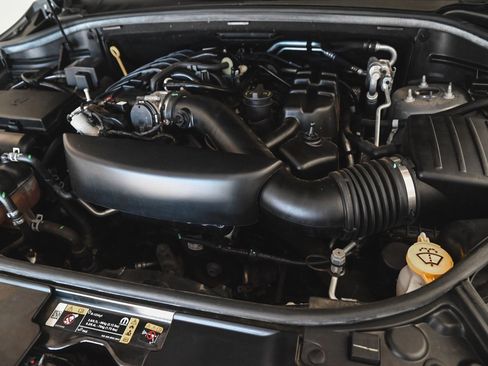 Used 2022 Dodge Durango GT image 36