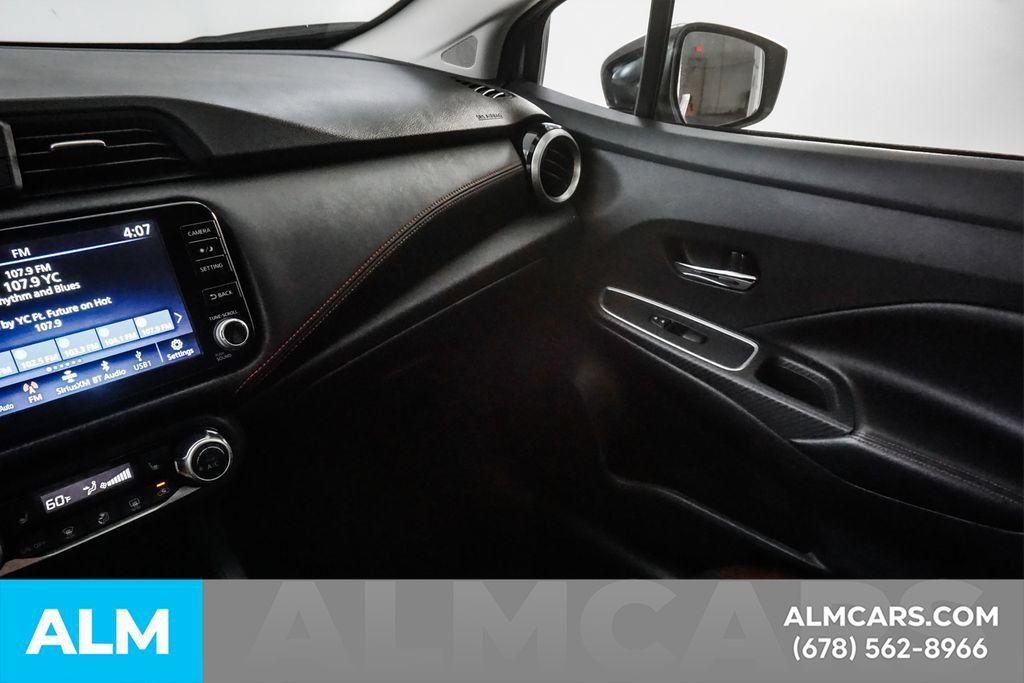 Used 2024 Nissan Versa SR FWD image 37