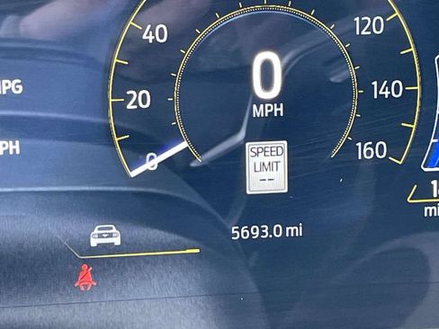 Used 2024 Ford Mustang GT Premium RWD image 25