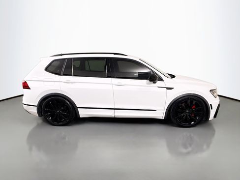 Used 2021 Volkswagen Tiguan SE R-Line FWD image 11