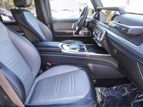 Used 2025 Mercedes-Benz G 580 w/ EQ Technology image 15